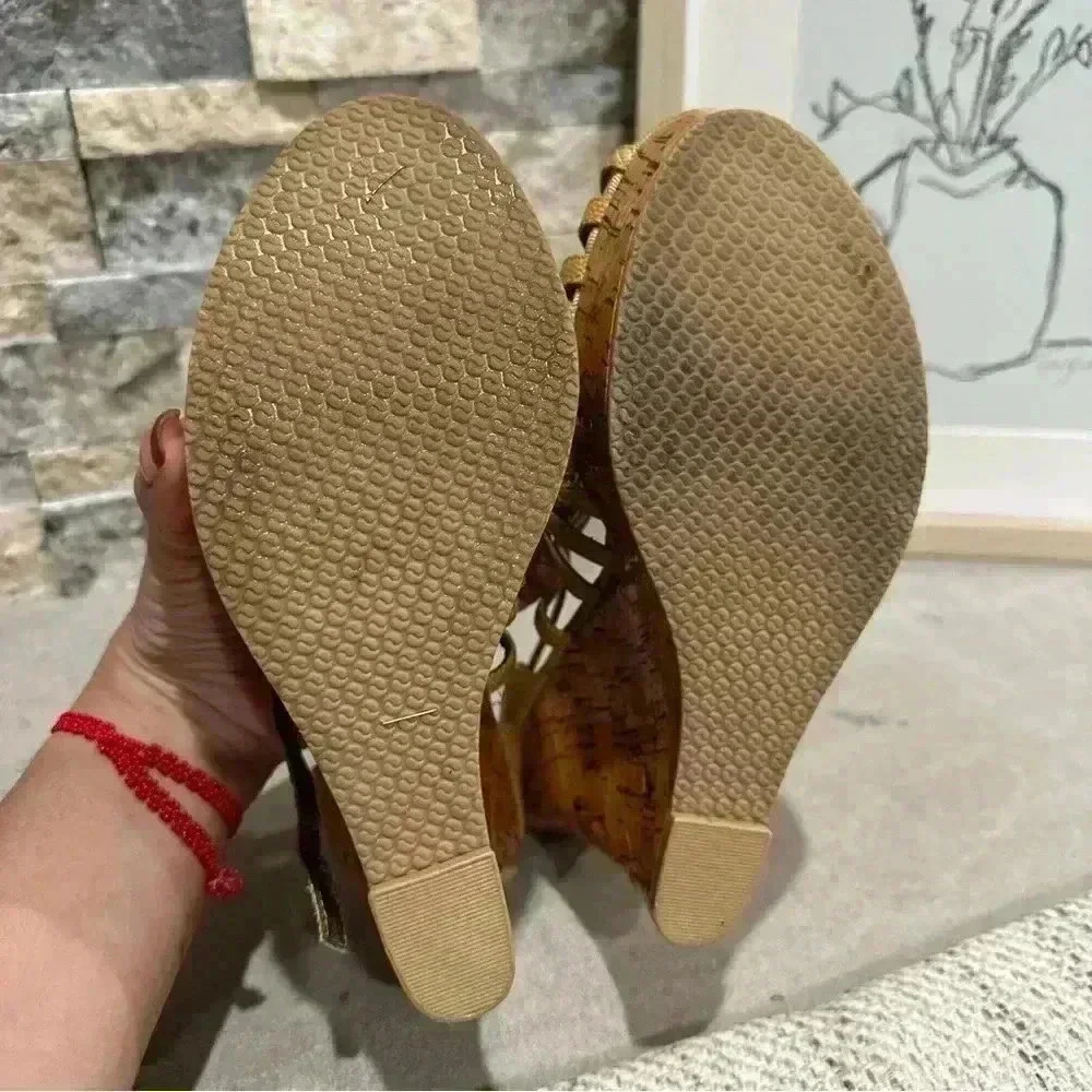Bakers Porsha beige man made strappy sandal‎ cork platform wedges 6.5B